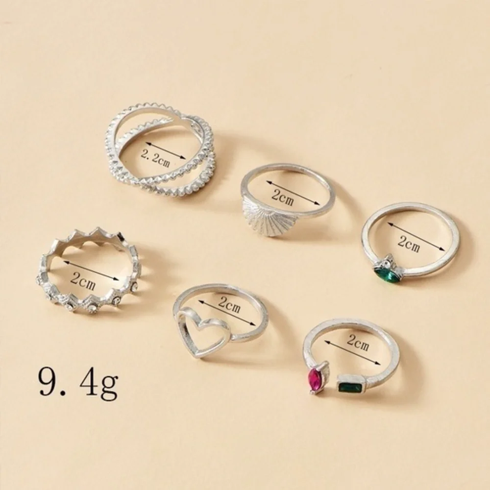 3/$30 🤍 Dainty Ring Set